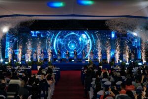 Tổ chức sự kiên